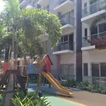 One Palm Tree Villas